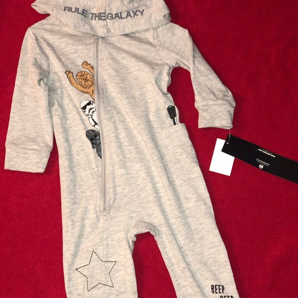 SOLD - Star Wars hooded onesie NWT - Picture 5 of 5